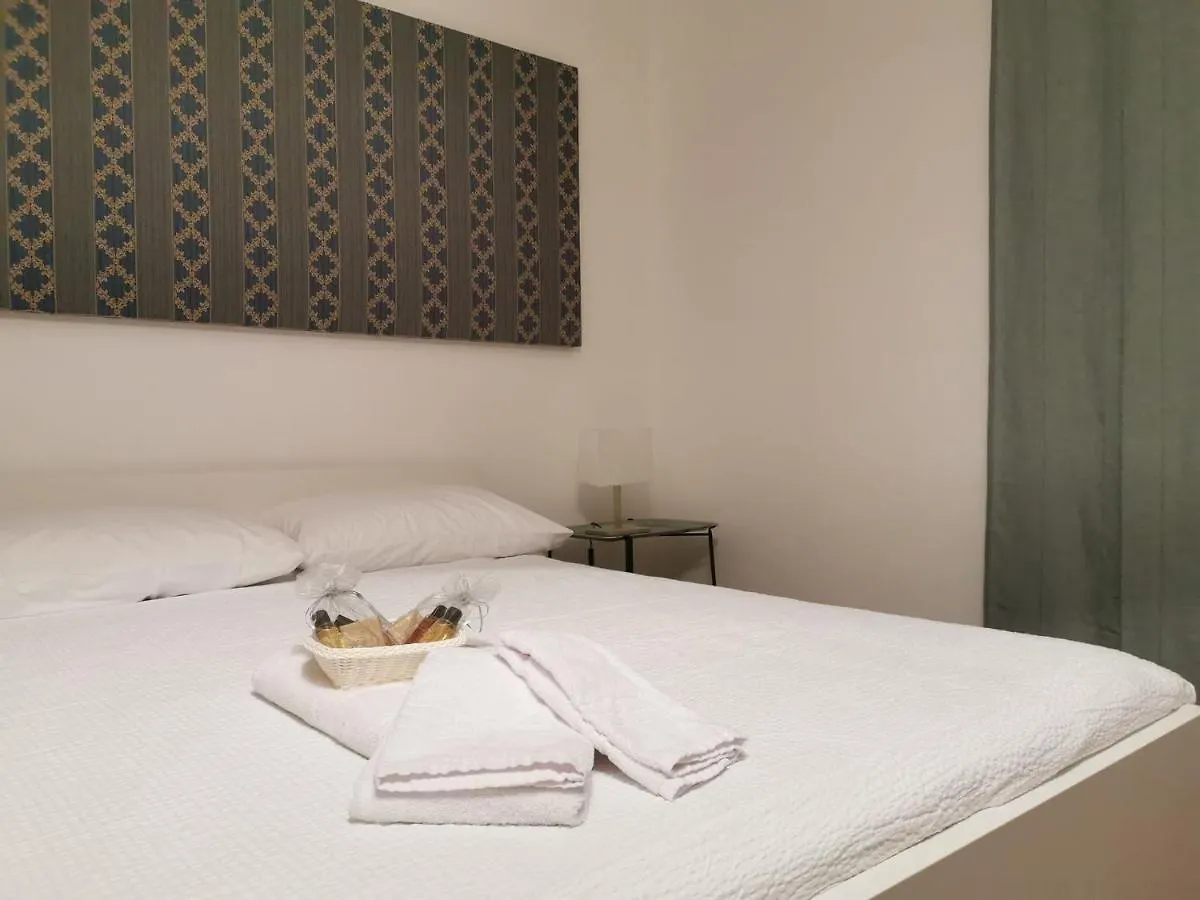 Bed and Breakfast Al Cortile Reggio Calabria 0*,