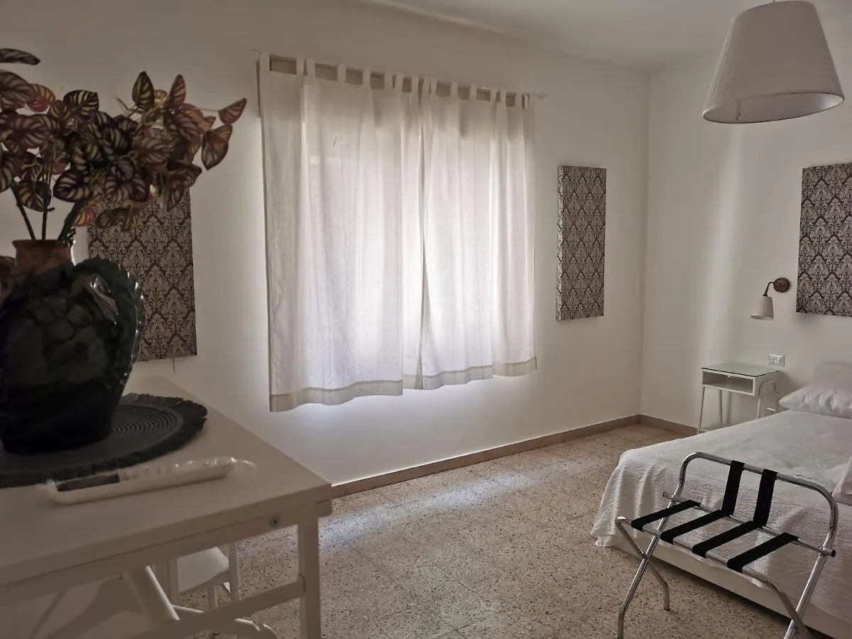 Bed & Breakfast Bed and Breakfast Al Cortile Reggio Calabria Italia