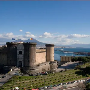 residence-gli-angioini-srl.hotels-amalfi.com/